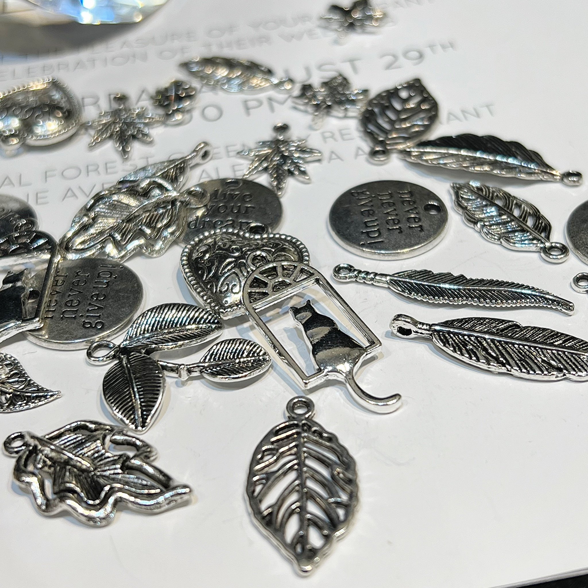 奶油皇后复古合金镂空藏银字母树叶爱心叶子手工diy奶油胶装饰