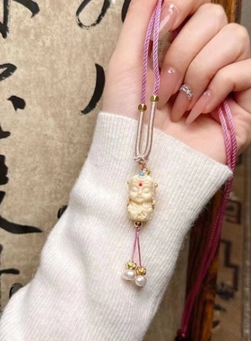 新款绿度母宝宝象牙果雕刻项链