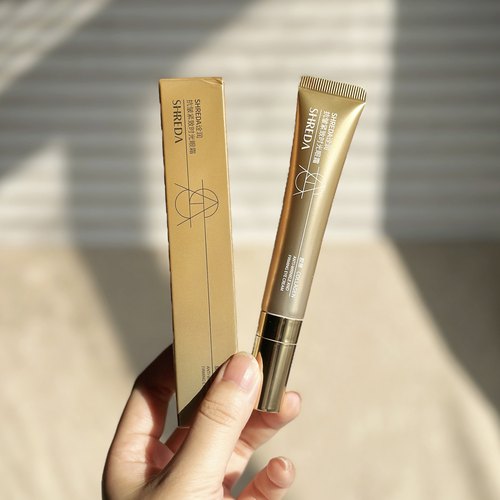 嫩眼0帧起手！大厂强的可怕！K皱紧Z时光眼霜15g