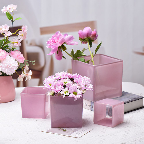 北欧创意彩色玻璃花瓶方缸直筒摆件客厅家居鲜花插花轻奢高级花器
