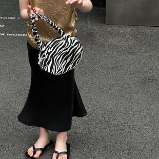 女童鱼尾裙儿童赫本风包臀裙黑色半身长裙宝宝修身女孩夏装裙子