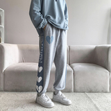 浅灰色