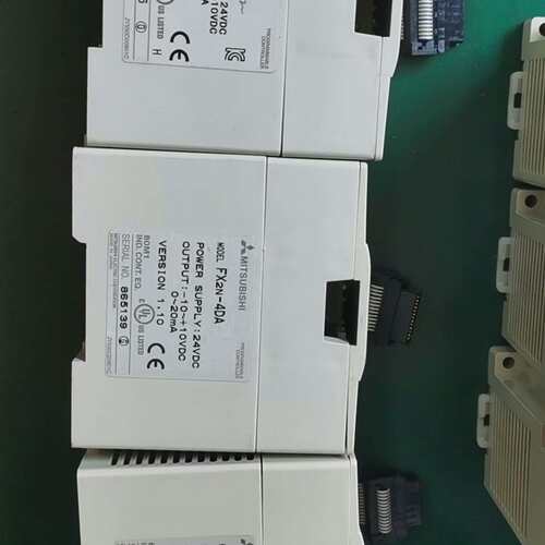 议价FX2N-4DA FX2N-4AD三菱MITSUBISHI原可