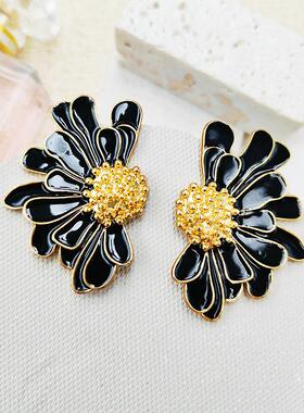 欧美法式复古黑色珐琅滴釉气质夸张花朵耳钉女设计高级感耳饰C194