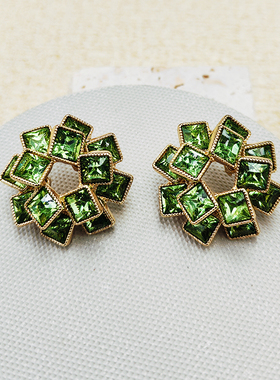 层叠绿色花朵中古风立体耳饰方形镶钻气质镂空新品几何耳环B996