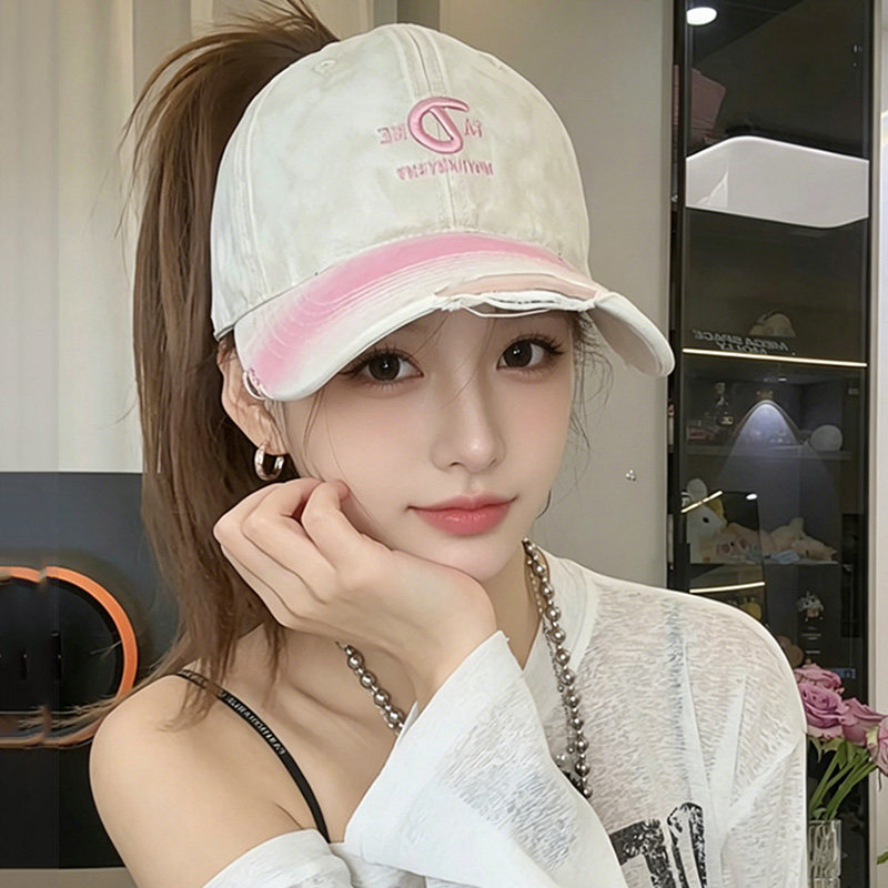 韩版渐变字母空顶棒球帽子女夏季时尚破洞鸭舌帽防晒遮阳帽显脸小 - 实物图