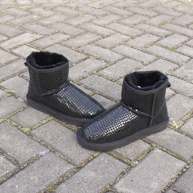 真皮亮片防水防滑纯羊毛雪地靴