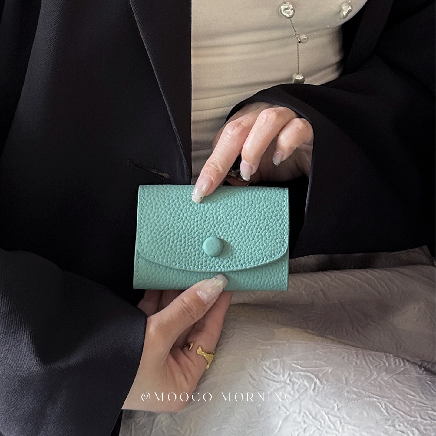 极简风真皮荔枝纹短款女士钱包女迷你卡包纯色小包多功能卡包横款