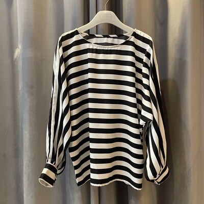 【堂家TXQ】20259上衣秋装长袖衬衫泉熙正品衬衣黑白条纹蝙蝠衫