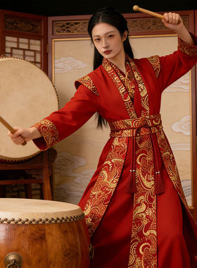 苍穹唤中国风红色古装演出服女