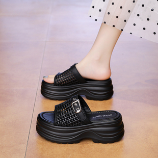 松糕一字拖软底沙滩鞋 外穿2026新款 软底 女夏季 7CM厚底增高凉拖鞋