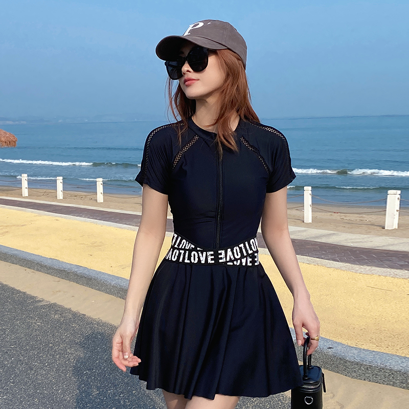 泳衣女款夏保守大码胖mm遮肉分体显瘦遮肚高级感2026新款温泉泳装