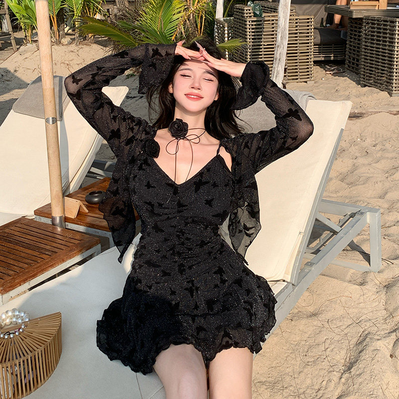 泳衣女款连体裙式长袖罩衫大码微胖女孩遮肉胖mm高级感泡温泉泳装