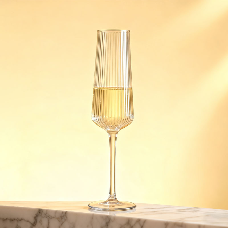 轻奢香槟杯水晶玻璃高脚杯餐厅餐厅高颜值杯聚餐红酒杯果酒杯子