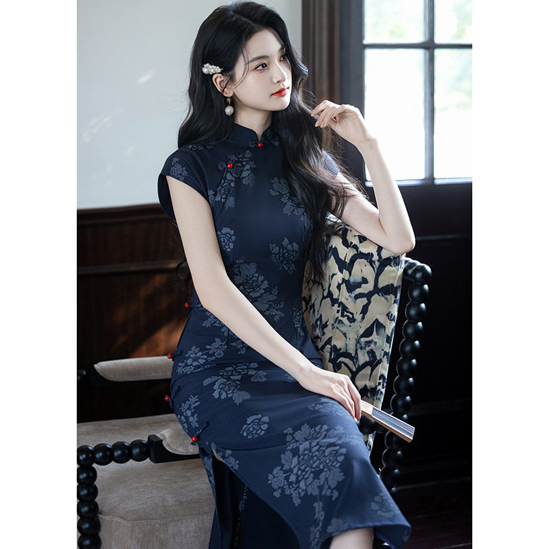 春夏新款改良旗袍新中式连衣裙国风复古日常可穿无袖气质修身