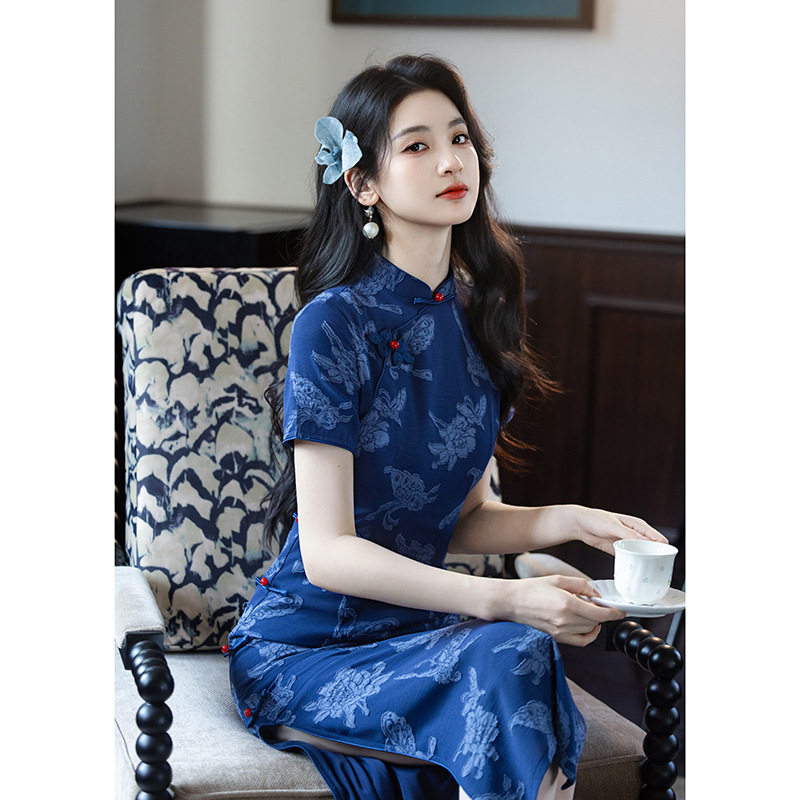 宝蓝色旗袍春夏新中式日常改良短袖年轻款小个子显瘦连衣裙女