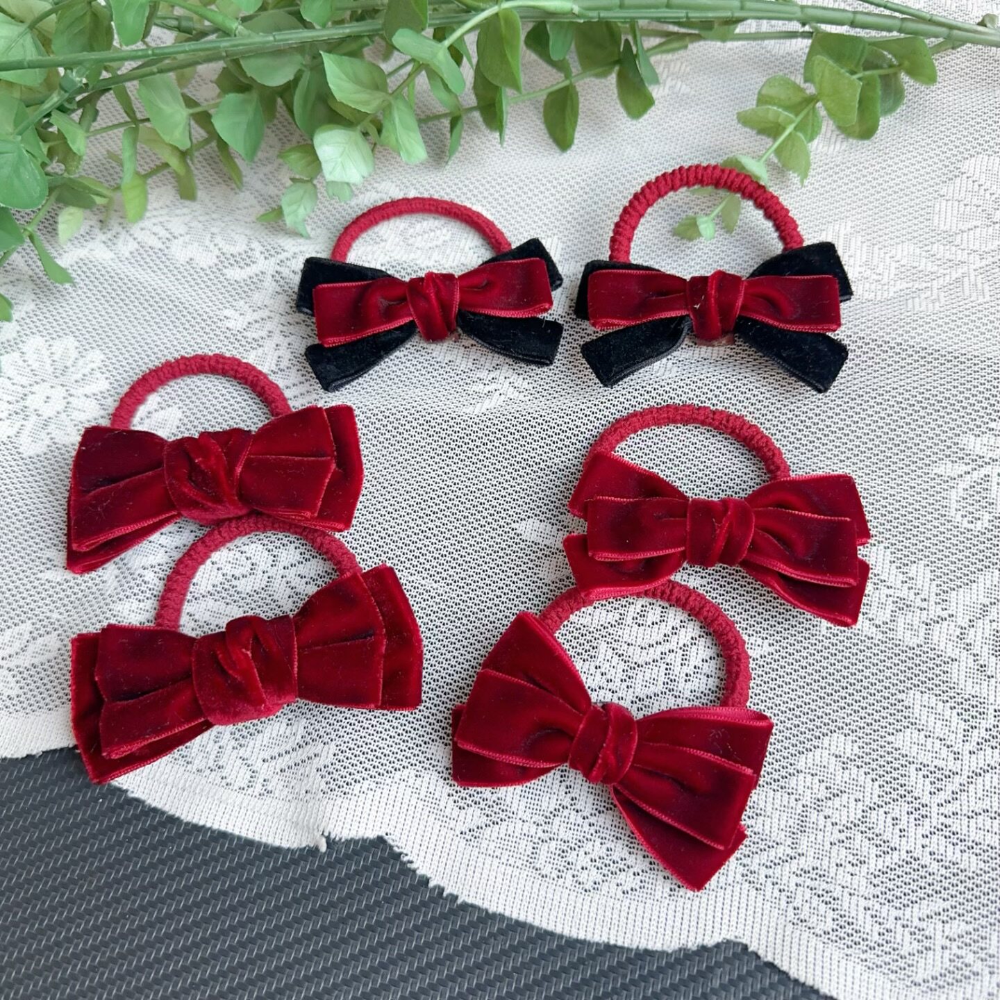 新年甜美丝绒蝴蝶结大发圈儿童酒红拜年发绳女孩公主风扎马尾皮筋