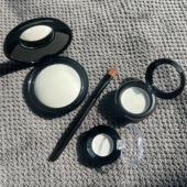 Pat 定妆眼部提亮泪沟遮黑眼圈泪沟 Mcgrath眼下蜜粉饼小样light