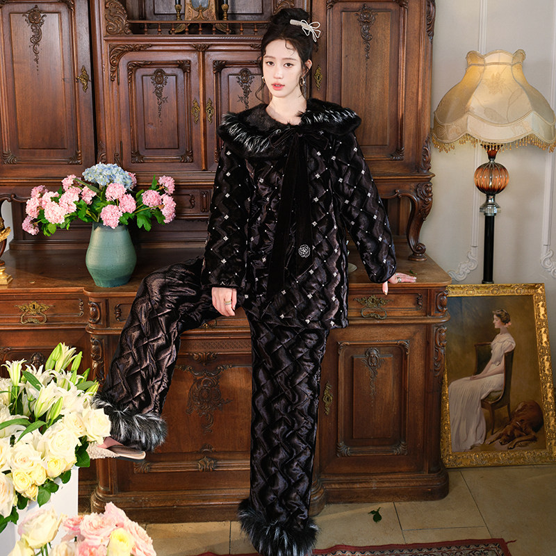 原创钉珠亮片丝绒刺绣三层加厚夹棉睡衣两件套宽松加绒家居服套装,女士内衣/男士内衣/家居服,睡衣/家居服套装,淘宝优惠券,粉丝福利购,淘宝优惠卷