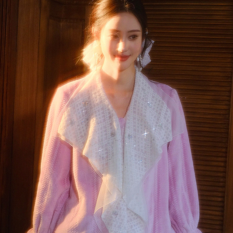 珊瑚绒刺绣蕾丝睡衣家居服