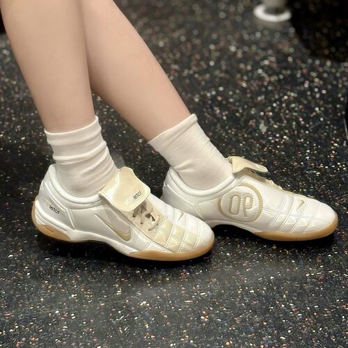 Nike耐克 Total 90  轻便透气 减震耐磨简约百搭运动休闲鞋IB5666
