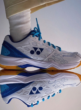 YONEX Power Cushion系列减震防滑耐磨轻便透气羽毛球鞋SHB101CR