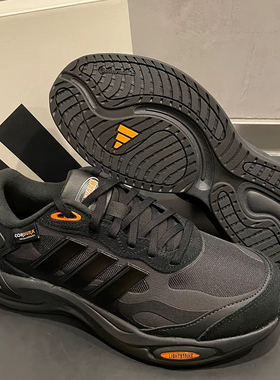 Adidas阿迪达斯男女鞋 CLIMAWARM 黑色暖风运动鞋跑步鞋 IH0480