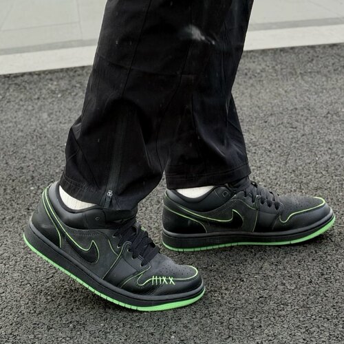 NIKE耐克AIR JORDAN 1男款荧光走线复古潮流休闲运动鞋IQ5494-001