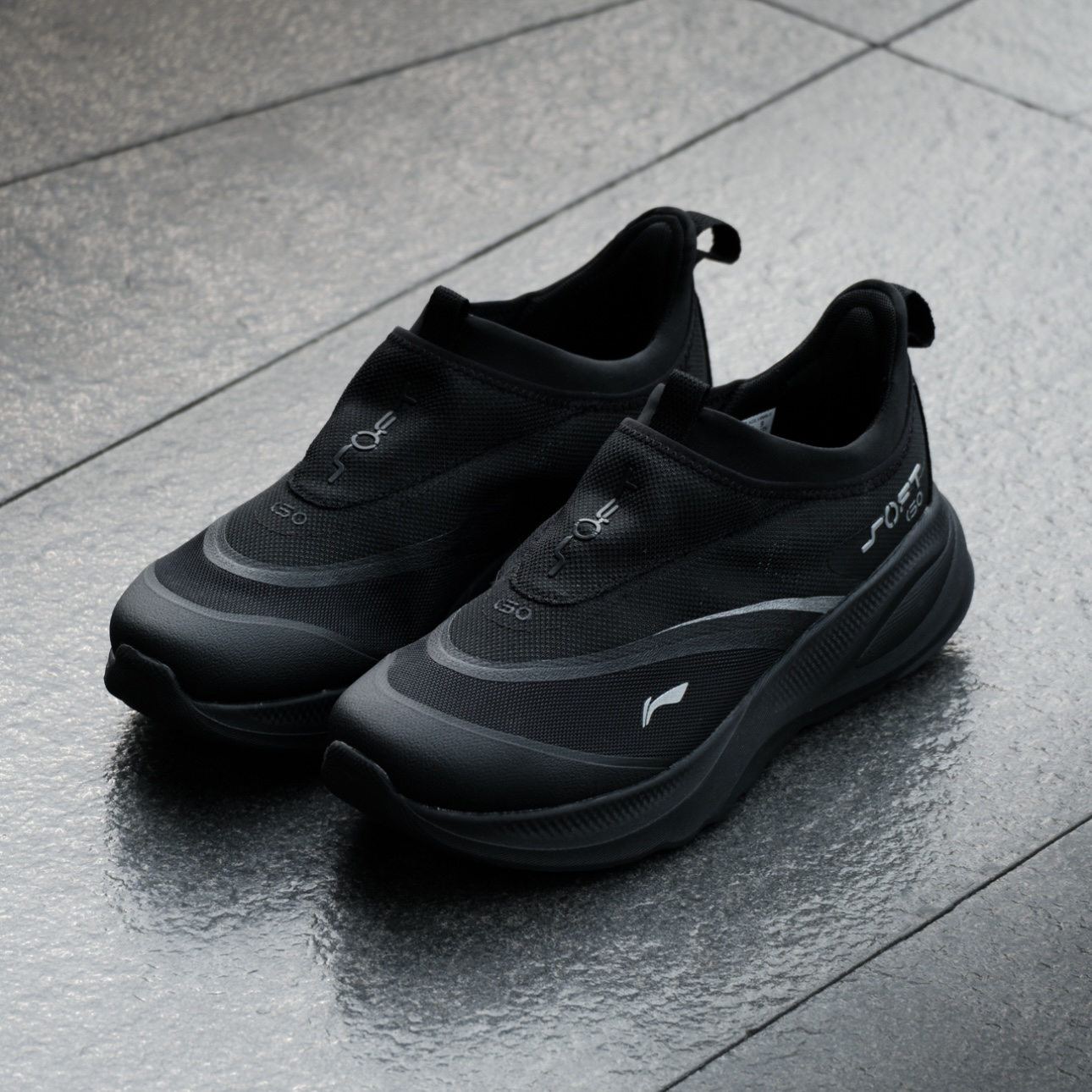 李宁LiNing Soft GO 2轻便舒适一脚蹬休闲鞋AGLV006-42