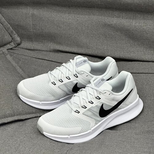 Nike/耐克 RUN SWIFT 3男女通用公路跑步鞋透气缓震运动DR2695