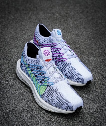 Nike PegasusTurbo Next Nature超级飞马ZoomX泡棉环保可回收材料