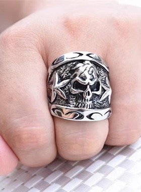 骷髅头男士防身钛钢戒指
