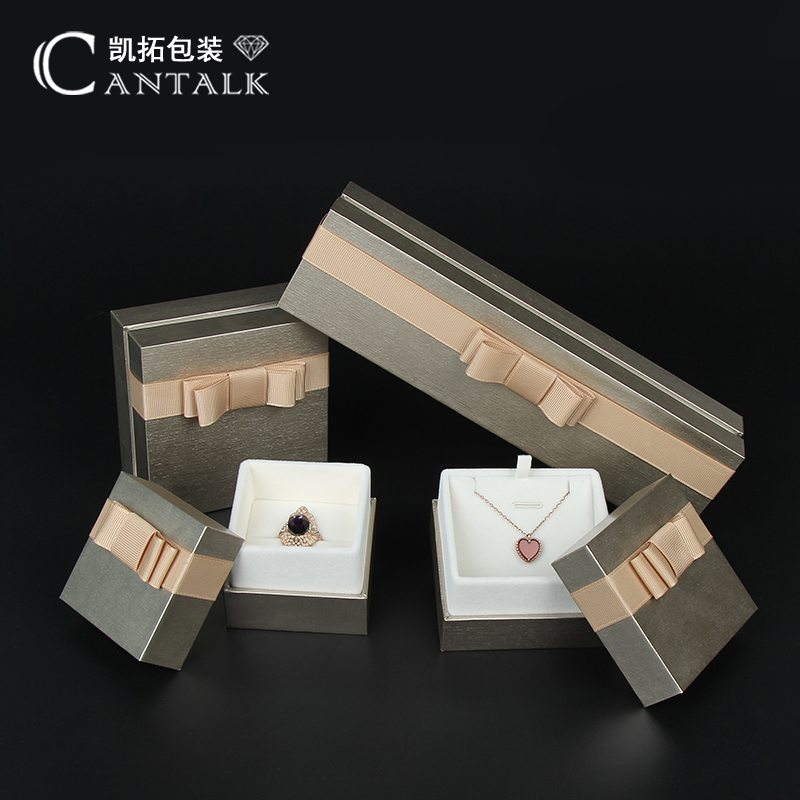 高档蝴蝶结天地盖手镯礼物盒吊坠