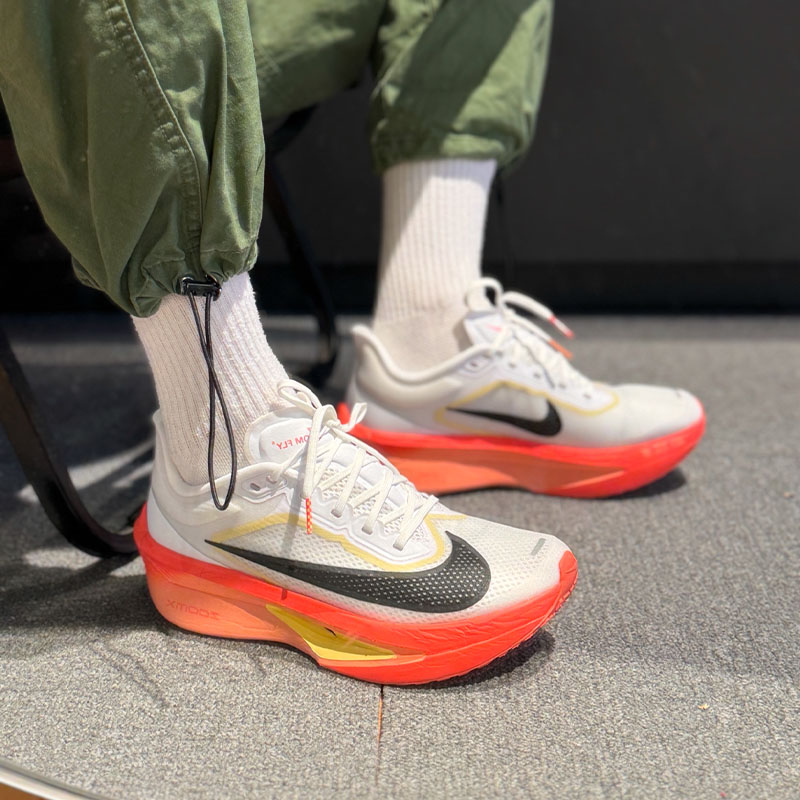 Nike/耐克Zoom Fly 6 CN防滑低帮休闲跑步鞋男款白橙IB6657-108