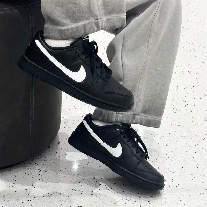 Nike/耐克Dunk Low 耐克男子复古休闲低帮运动板鞋黑白IB3079-100