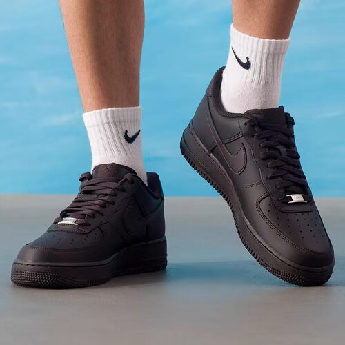 Nike/耐克Air Force1Low'07舒适复古低帮板鞋男深棕色IH1698-200
