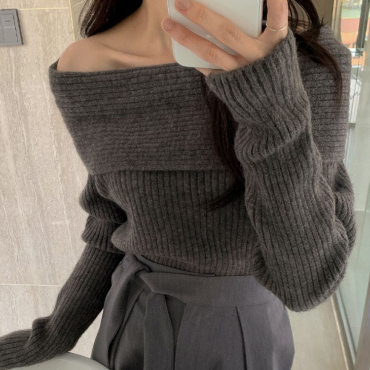 慵懒高级感一字肩毛衣女秋冬