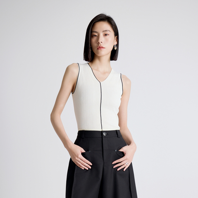 婉甸2025年秋季新品经典白/耀石黑毛织背心1243G01DZ1