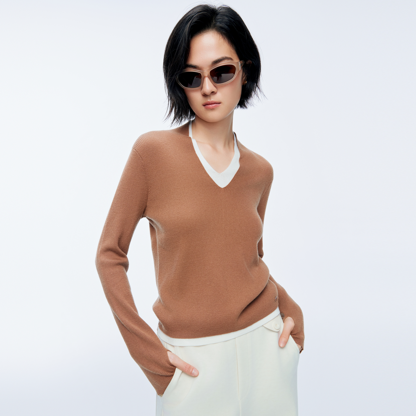 婉甸2025年冬季新品卡其色假两件毛织套头衫1244W24ZY2