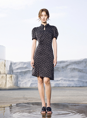 婉甸2025夏季新品黑白小波点旗袍式连衣裙1242N28RS3