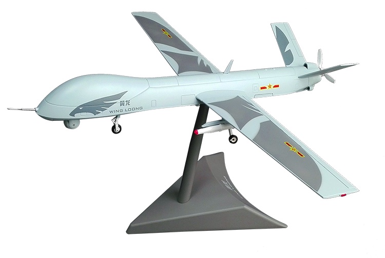 仿真37厘米战略侦查翼龙无人机