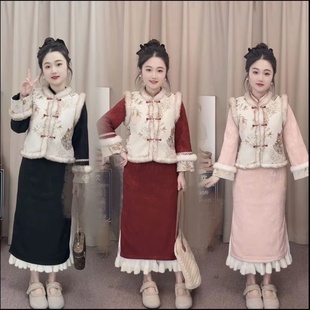 新中式刺绣马甲显瘦套装2025冬季新款加绒加厚拜年服小个子连衣裙