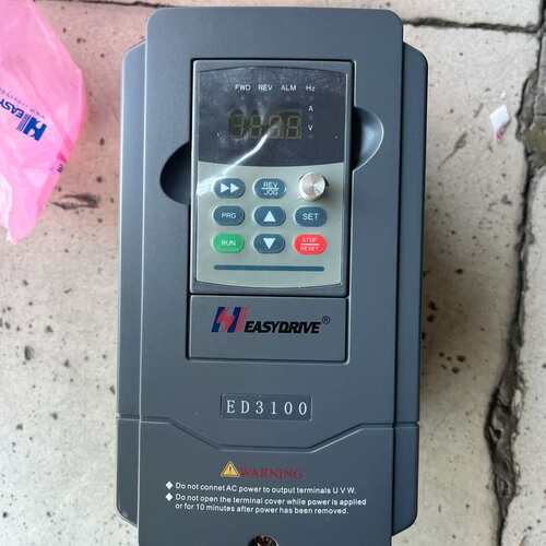 议价易驱变频器2.2KW ED3100-4T0022M，功能可维修