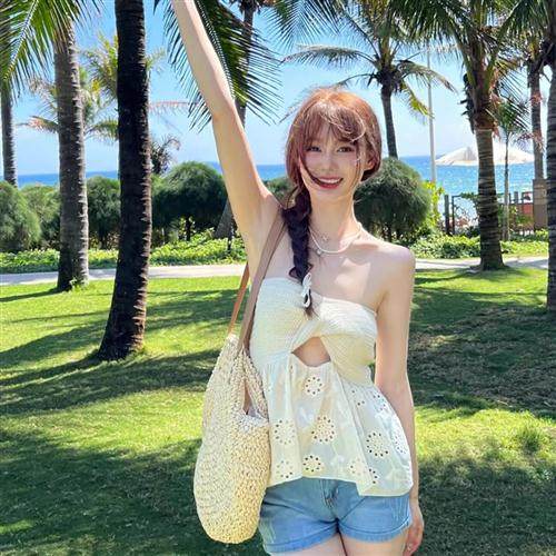 海边度假风一字肩抹胸上衣女夏季性感镂空针织衫短款背心打底外穿