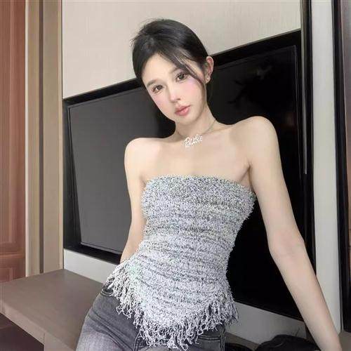 性感辣妹灰色抹胸小背心女夏设计感修身流苏裹胸法式内搭露背上衣