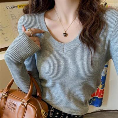 打底衫女新款小香风内搭春秋款低领毛衣针织领长袖上衣