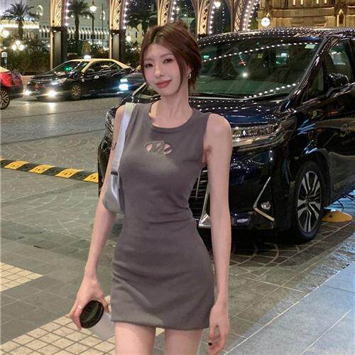 紧身镂空字母连衣裙夏季新款性感无袖针织修身背心收腰辣妹裙子