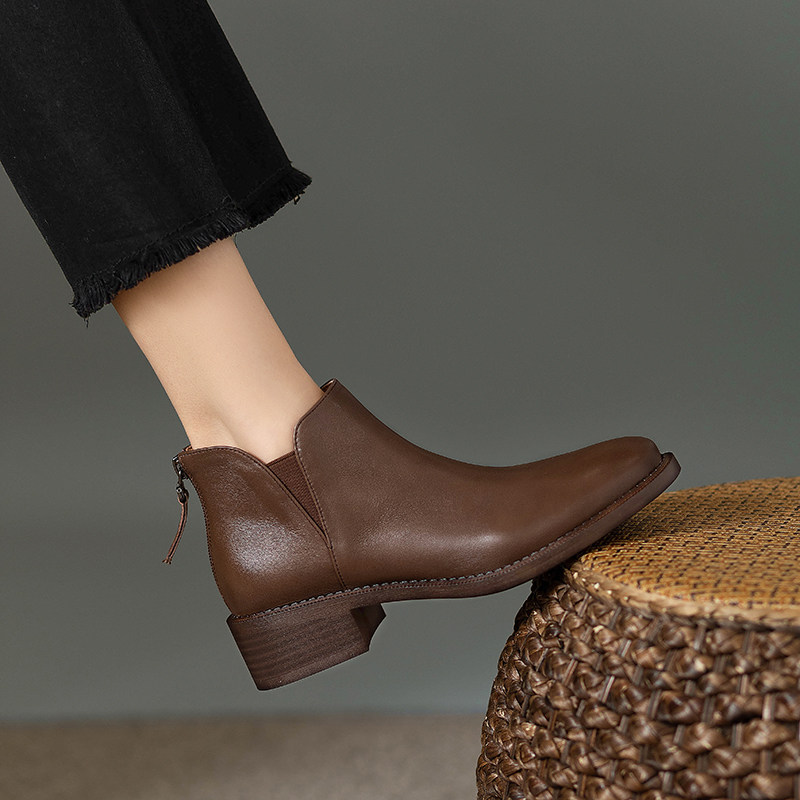 棕色复古切尔西靴秋冬季真皮粗跟短靴女单靴百搭中跟后拉链及裸靴,女鞋,切尔西靴,淘宝优惠券,粉丝福利购,淘宝优惠卷