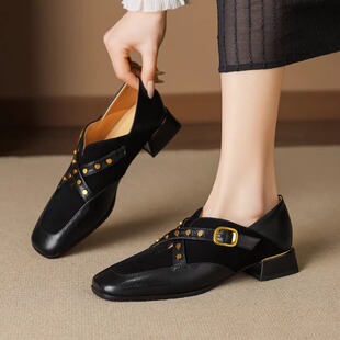 女 一脚蹬小皮鞋 英伦风复古方头铆钉乐福鞋 皮带扣中跟粗跟深口单鞋