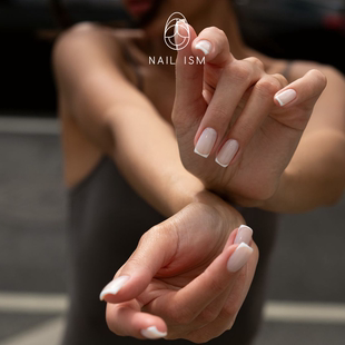 簡約高級肯豆同款 白色法式 歐美方形短甲 NAILISM高端穿戴甲6